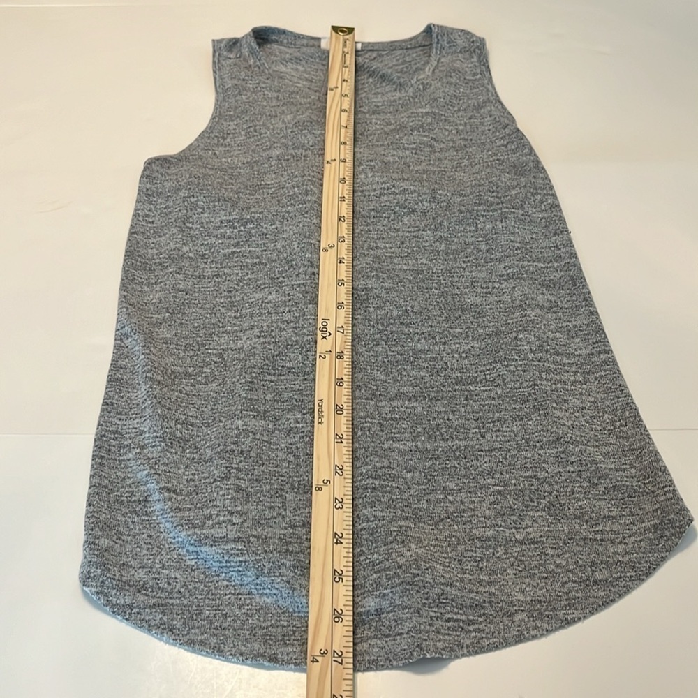 Gap Heather Grey Cross-Back Tank Top Size M - Picture 3 of 6